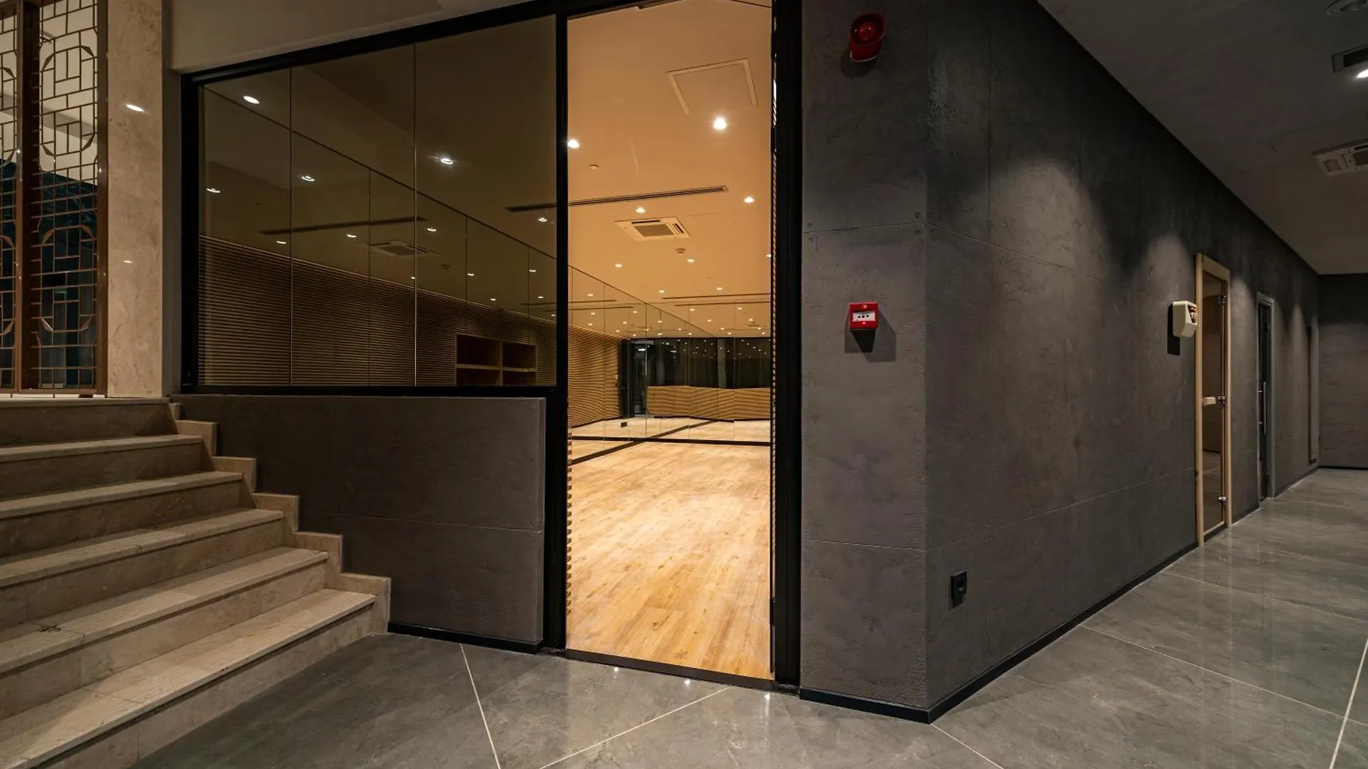 Beyoglu Benesta Residence, 1 Bedroom Apartment No-11 Стамбул 0*,  Турция