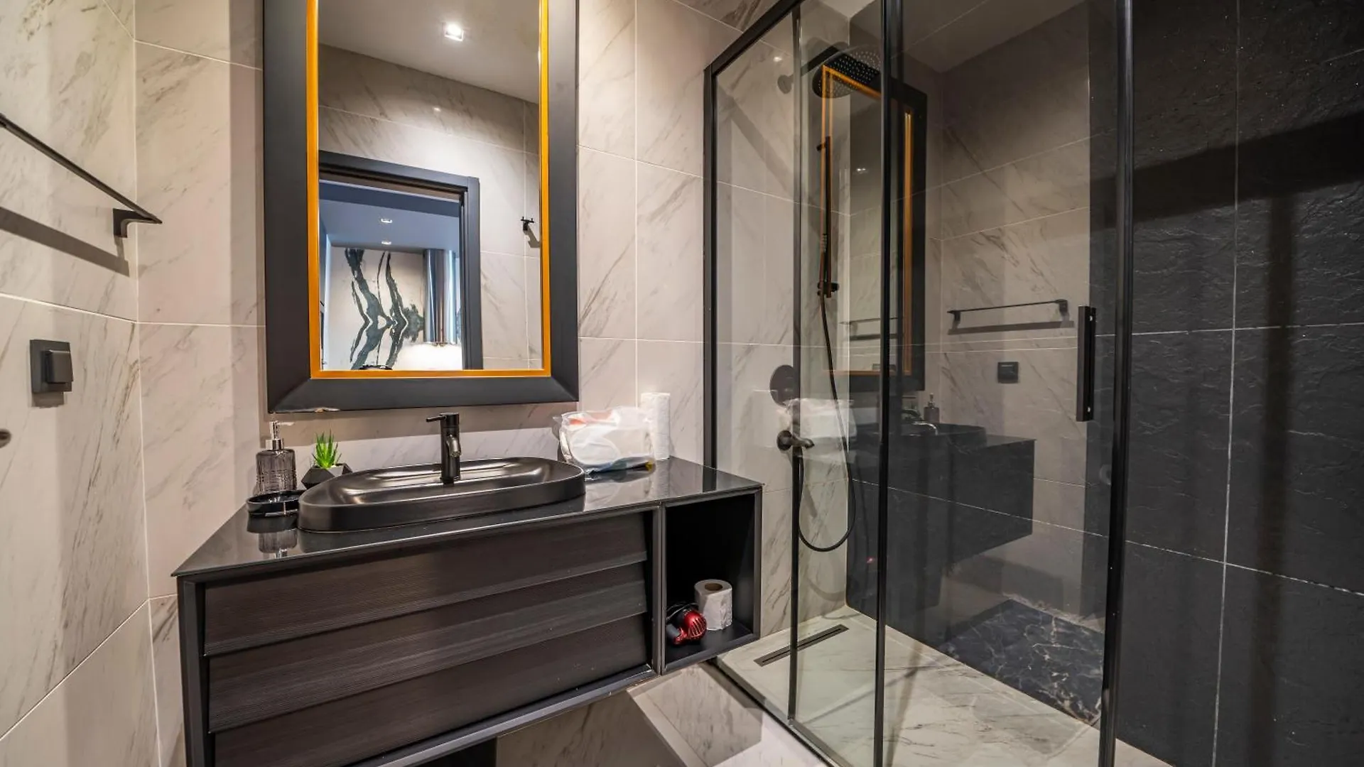 Beyoglu Benesta Residence, 1 Bedroom Apartment No-11 Стамбул 0*,  Турция